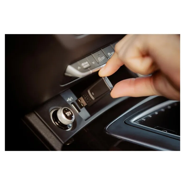 Adapter bezprzewodowy QUAD LOCK CarPlay/Android Auto czarny