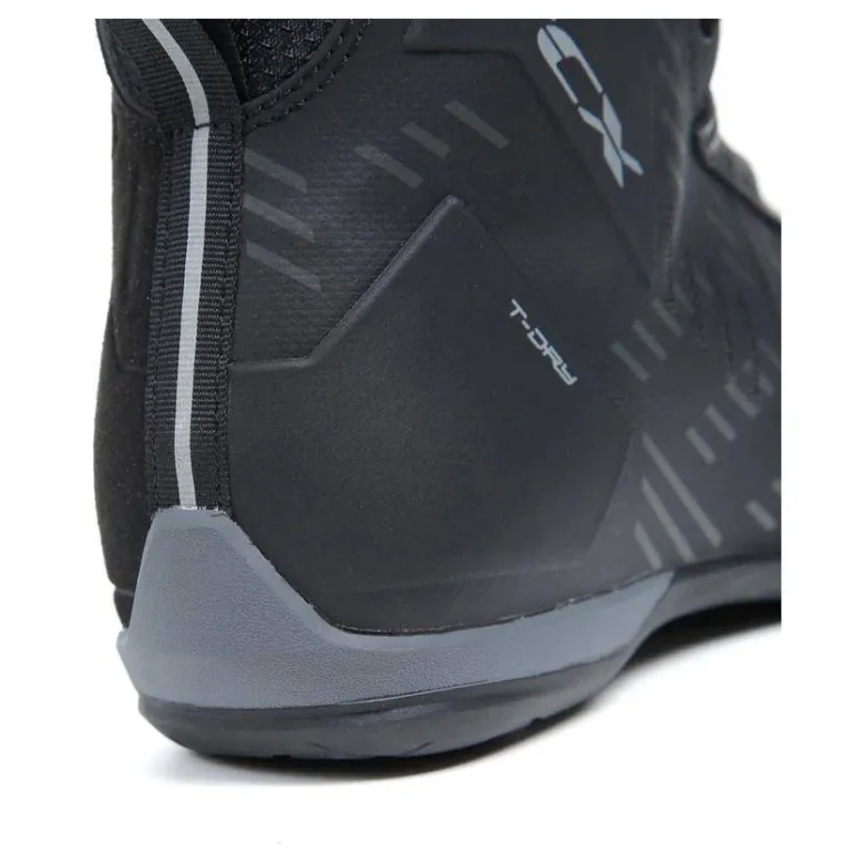 Buty krótkie TCX RO4D WP BLACK czarny