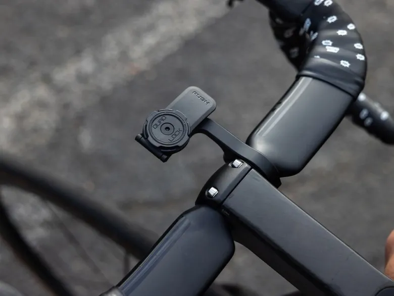 Podstawa QUAD LOCK PRO na mostek rowerowy czarny