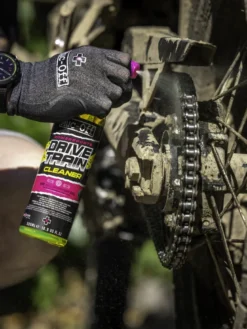 Środek MUC-OFF POWERSPORTS DRIVETRAIN CLEANER 0,5L
