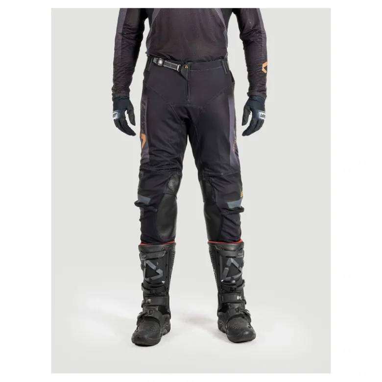 Spodnie cross LEATT MOTO 5.5 I.K.S. STEALTH czarny