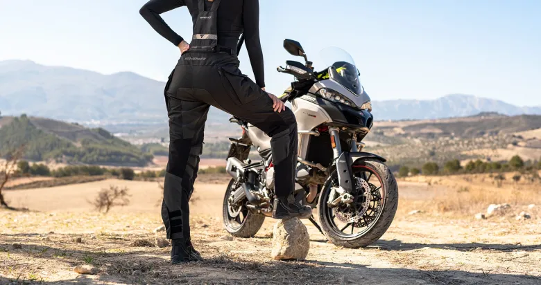 Spodnie tekstylne damskie SHIMA HERO 2.0 LADY BLACK czarny