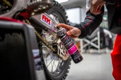 Spray do łańcucha MUC-OFF OFF-ROAD ALL WEATHER