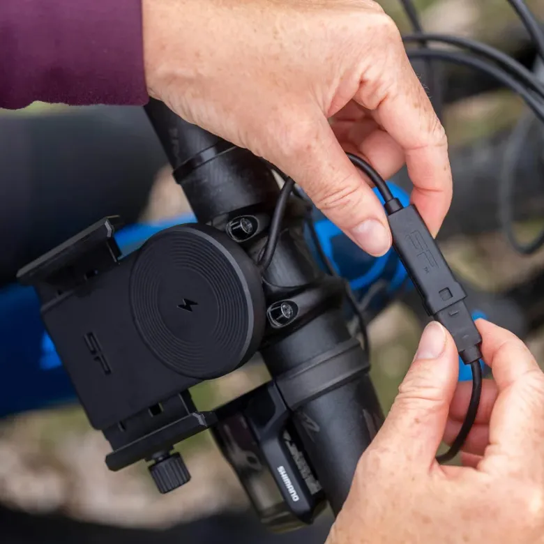 Uchwyt do mocowania SP CONNECT UNIVERSAL CHARGING PHONE CLAMP SPC+ czarny